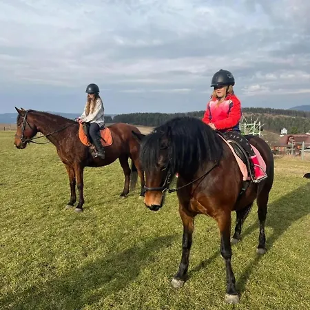 アパート Ranch Fah *